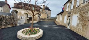 vue de la cour de la mairie
